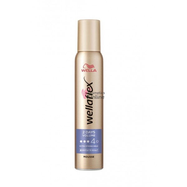 Spuma pentru volum cu fixare extra puternica 4/5, Wellaflex 2nd Day Volume 200 ml